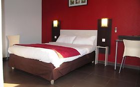 Brit Hotel Essentiel Sete / Balaruc